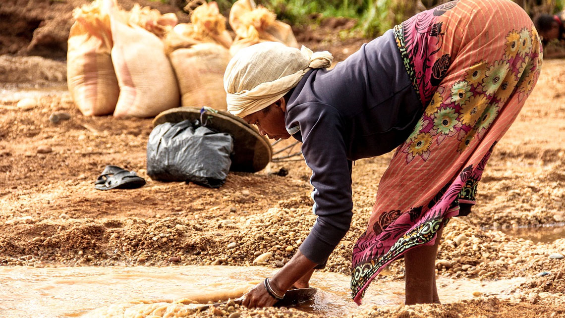 [FP135 - Comoros, Madagascar, Mauritius, Seychelles] Ecosystem-based Adaptation in the Indian Ocean – EBA IO